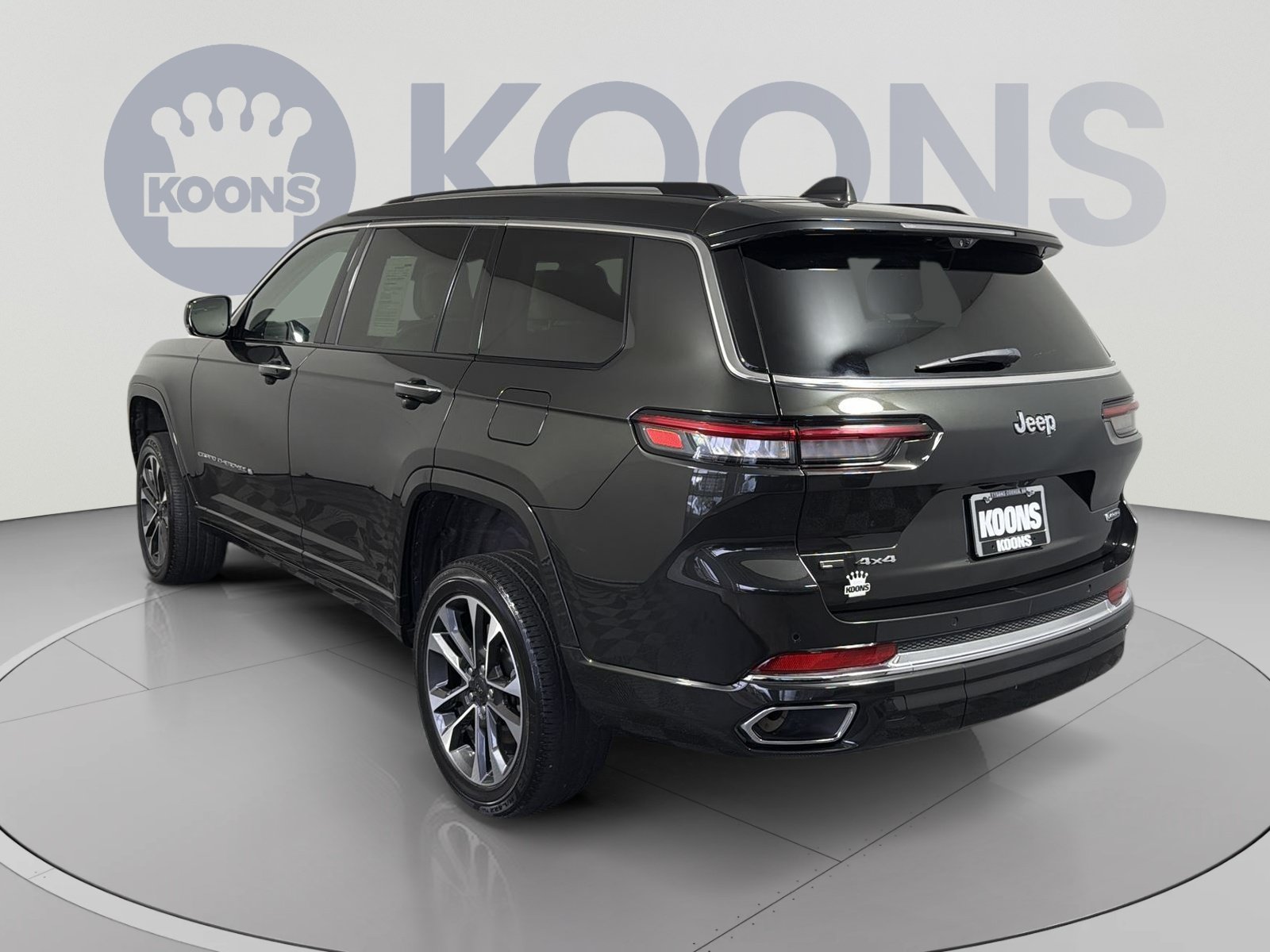Used 2022 Jeep Grand Cherokee L Overland w/ Luxury Tech Group IV AWD/4WD image 4
