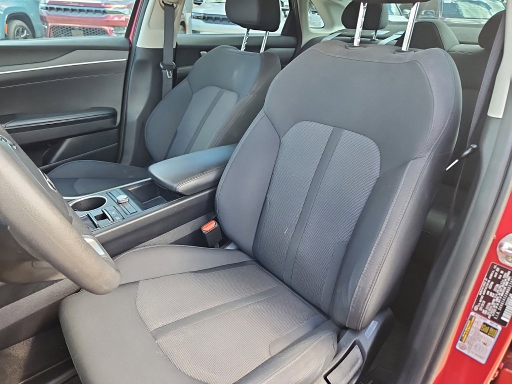 Used 2021 Kia K5 LXS FWD image 16