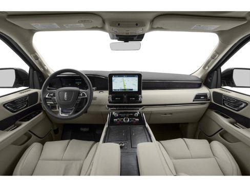 Used 2018 Lincoln Navigator L Reserve w/ Technology Package image 49