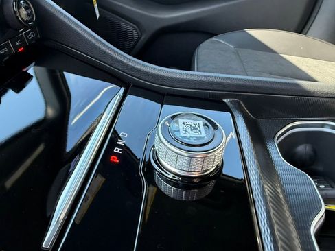 New 2025 Jeep Grand Cherokee L Altitude image 24