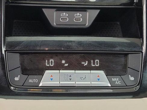 Certified 2023 BMW 840i Gran Coupe xDrive image 38