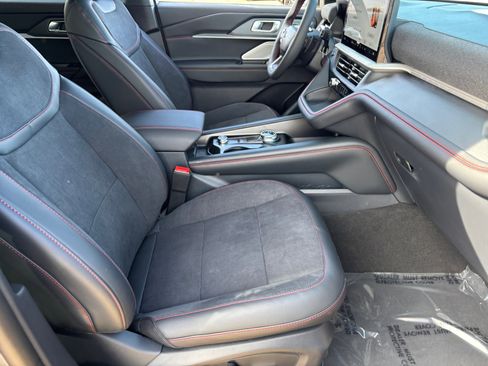 New 2026 Ford Explorer ST w/ Sun And Sound Package image 19