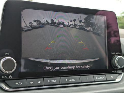Certified 2023 Nissan Rogue SV AWD/4WD image 22