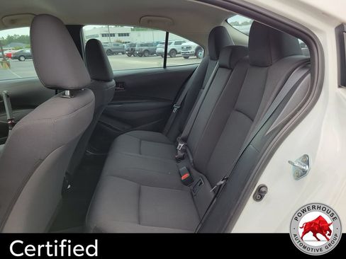 Used 2025 Toyota Corolla LE FWD image 15