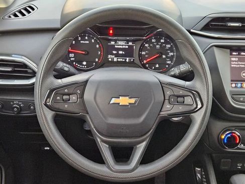 Used 2023 Chevrolet TrailBlazer LT image 12