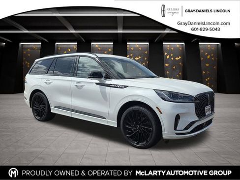 New 2026 Lincoln Aviator Reserve w/ Luxury Package image 1