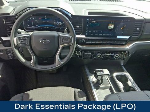 Used 2025 Chevrolet Silverado 1500 LT Trail Boss w/ LPO, Dark Essentials Package image 3