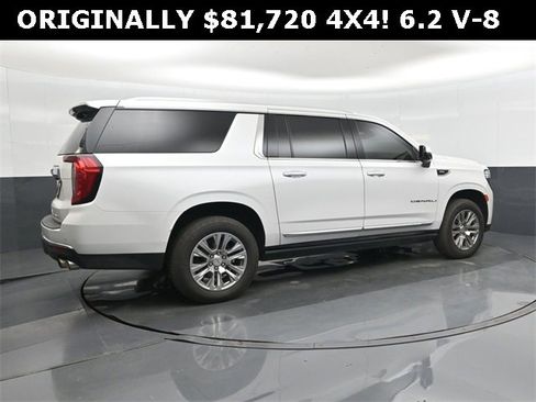 Used 2022 GMC Yukon XL Denali image 3