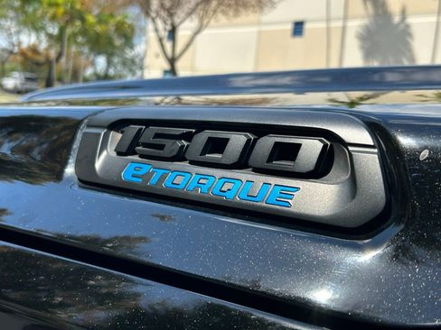 Used 2022 RAM 1500 Big Horn image 30