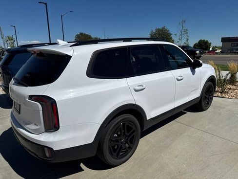 Used 2024 Kia Telluride SX X-Line AWD/4WD image 2