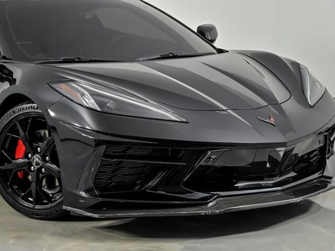 Used 2023 Chevrolet Corvette Stingray Preferred Cpe w/ 2LT RWD image 3