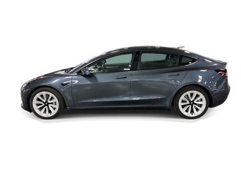 Certified 2022 Tesla Model 3 Long Range AWD/4WD image 3