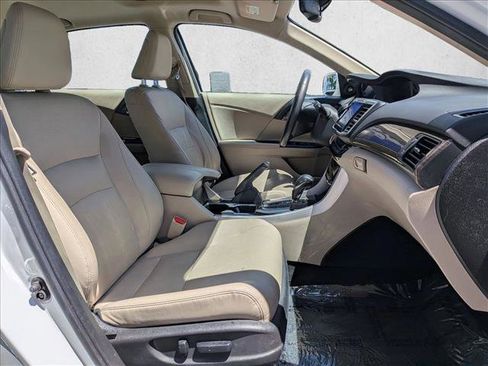 Used 2016 Honda Accord EX-L image 20