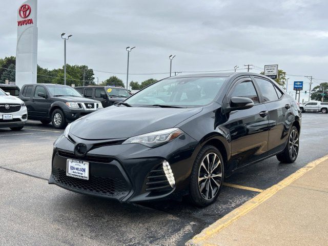 Used 2019 Toyota Corolla XSE FWD image 5