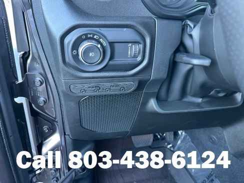 Used 2026 Jeep Wrangler Unlimited Rubicon 392 AWD/4WD image 22