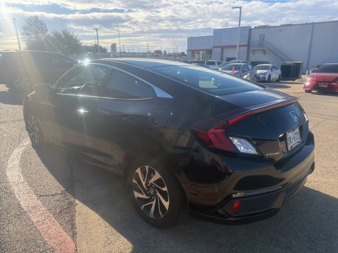 Used 2016 Honda Civic LX-P image 5