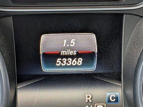 Used 2018 Mercedes-Benz GLA 250 image 11