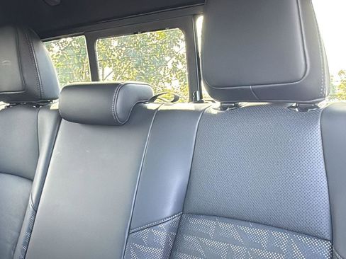 Used 2024 Toyota Tacoma TRD Off-Road w/ TRD Off Road Premium Package image 29