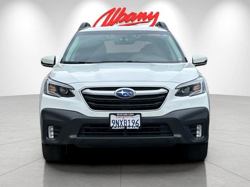 Used 2022 Subaru Outback Premium AWD/4WD image 10