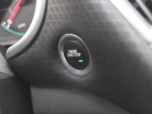 Used 2023 Chevrolet Malibu LT image 10