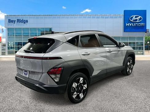 Used 2025 Hyundai Kona SEL AWD/4WD image 4