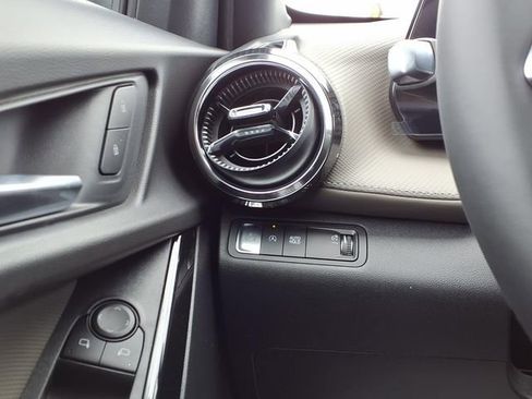 New 2026 Chevrolet Equinox LT w/ Convenience Package II image 13