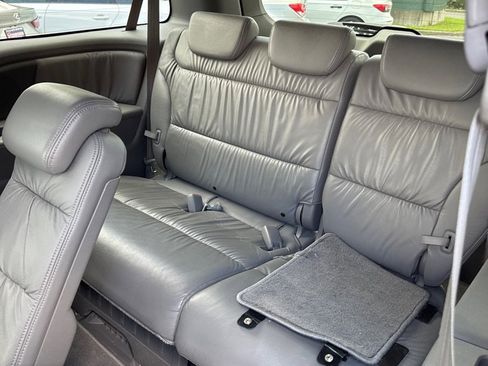 Used 2010 Honda Odyssey EX-L image 8