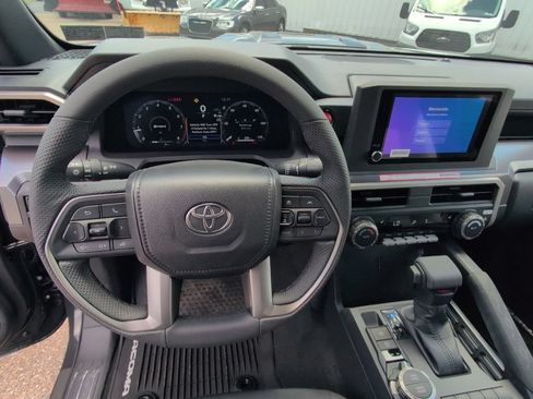 Certified 2026 Toyota Tacoma TRD Sport AWD/4WD image 26