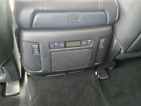 Used 2023 Nissan Armada Platinum w/ Captain's Chairs Package AWD/4WD image 16