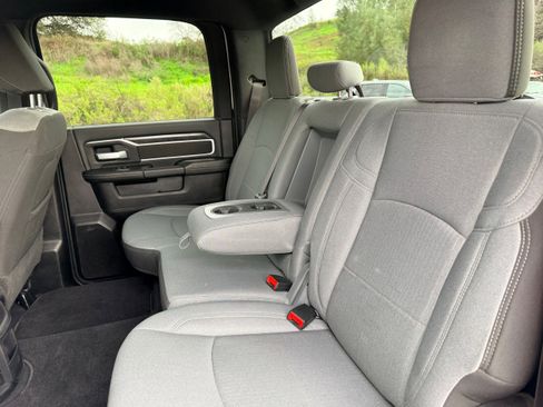 Used 2024 RAM 3500 Big Horn image 11