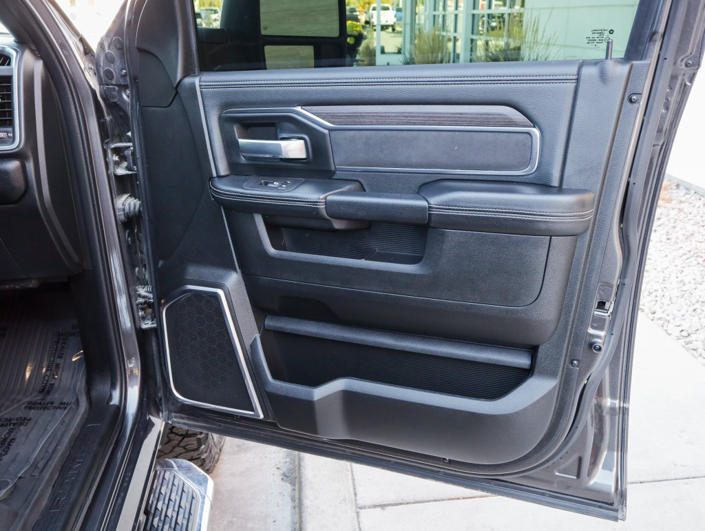 Used 2026 RAM 2500 Laramie AWD/4WD image 25