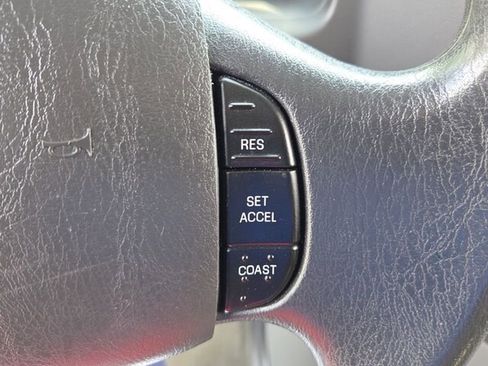 Used 2012 Ford E-350 and Econoline 350 XLT RWD image 25