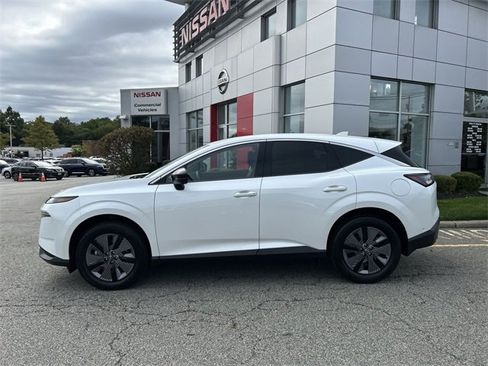 Certified 2025 Nissan Murano SL image 5