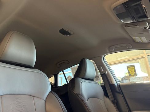 New 2026 Subaru Crosstrek 2.5i Limited w/ Crosstrek Mirror Package image 16