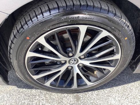 Used 2020 Toyota Camry SE w/ Carpet Mat Package FWD image 25