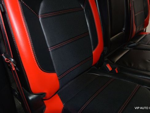 Used 2019 Ford F150 Lariat w/ Equipment Group 502A Luxury image 26