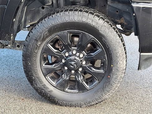 Used 2022 RAM 2500 Limited image 8