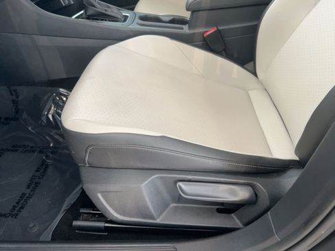 Used 2019 Volkswagen Jetta R-Line image 14