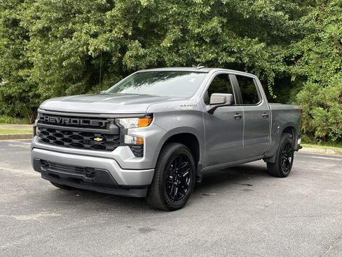 Used 2024 Chevrolet Silverado 1500 Custom AWD/4WD image 5