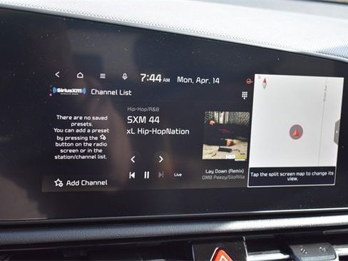 New 2025 Kia Niro EX Touring image 29