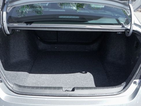Used 2021 Honda Accord Sport image 8