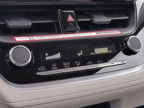 New 2026 Toyota Corolla Cross L image 18