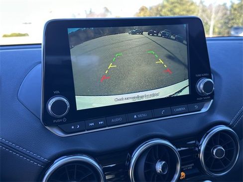 Certified 2025 Nissan Sentra SV image 30