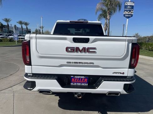 Used 2022 GMC Sierra 1500 AT4 image 7