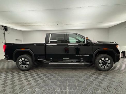 New 2026 GMC Sierra 2500 Denali w/ Denali Reserve Package image 9