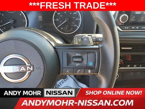 Used 2023 Nissan Rogue SV image 21