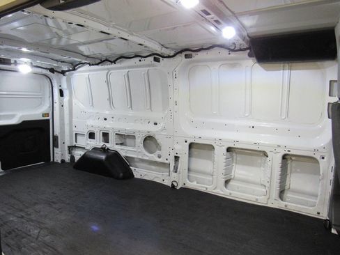 Used 2020 Ford Transit 250 Low Roof image 21