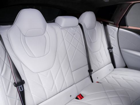 Used 2023 BMW XM image 70