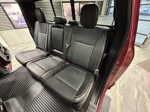 Used 2017 Ford F250 Lariat w/ Lariat Ultimate Package image 7