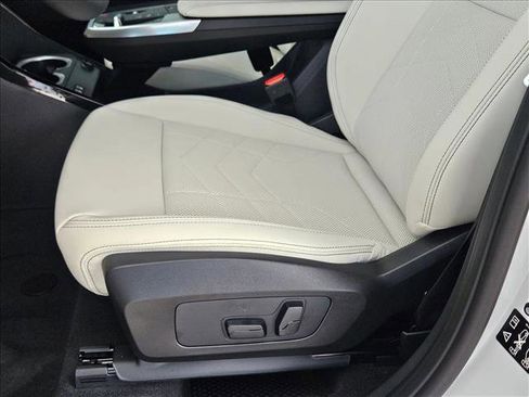 New 2026 BMW X1 xDrive28i w/ Technology Package image 4